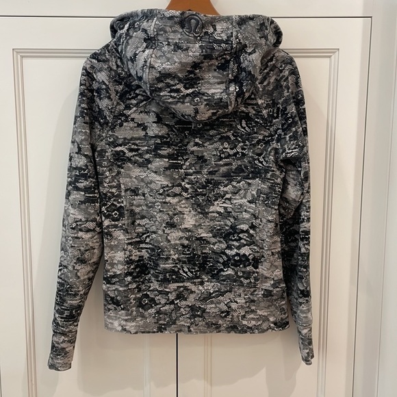 LULULEMON  Scuba Hoodie Light Cotton Fleece Masked Lace Starlight Black Size 6 - Picture 5 of 7
